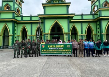 Karya Bakti HUT TNI ke-80, Kodim 1313/Pohuwato Perkuat Semangat Gotong Royong di Pasar Marisa