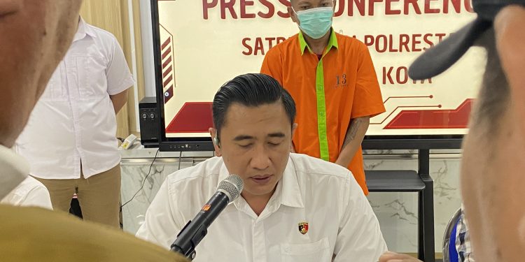 Tolak Ajakan Hubungan Badan, Suami di Gorontalo Tikam Istri 15 Kali hingga Kritis