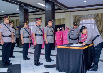 Empat Pejabat Utama Polda Gorontalo Resmi Berganti
