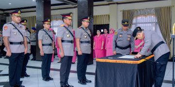 Empat Pejabat Utama Polda Gorontalo Resmi Berganti