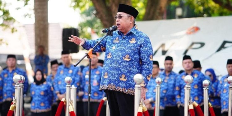 Wali kota Desak Gubernur Gorontalo Segera Tangani Antrean BBM, Dugaan Penimbunan Harus Diusut